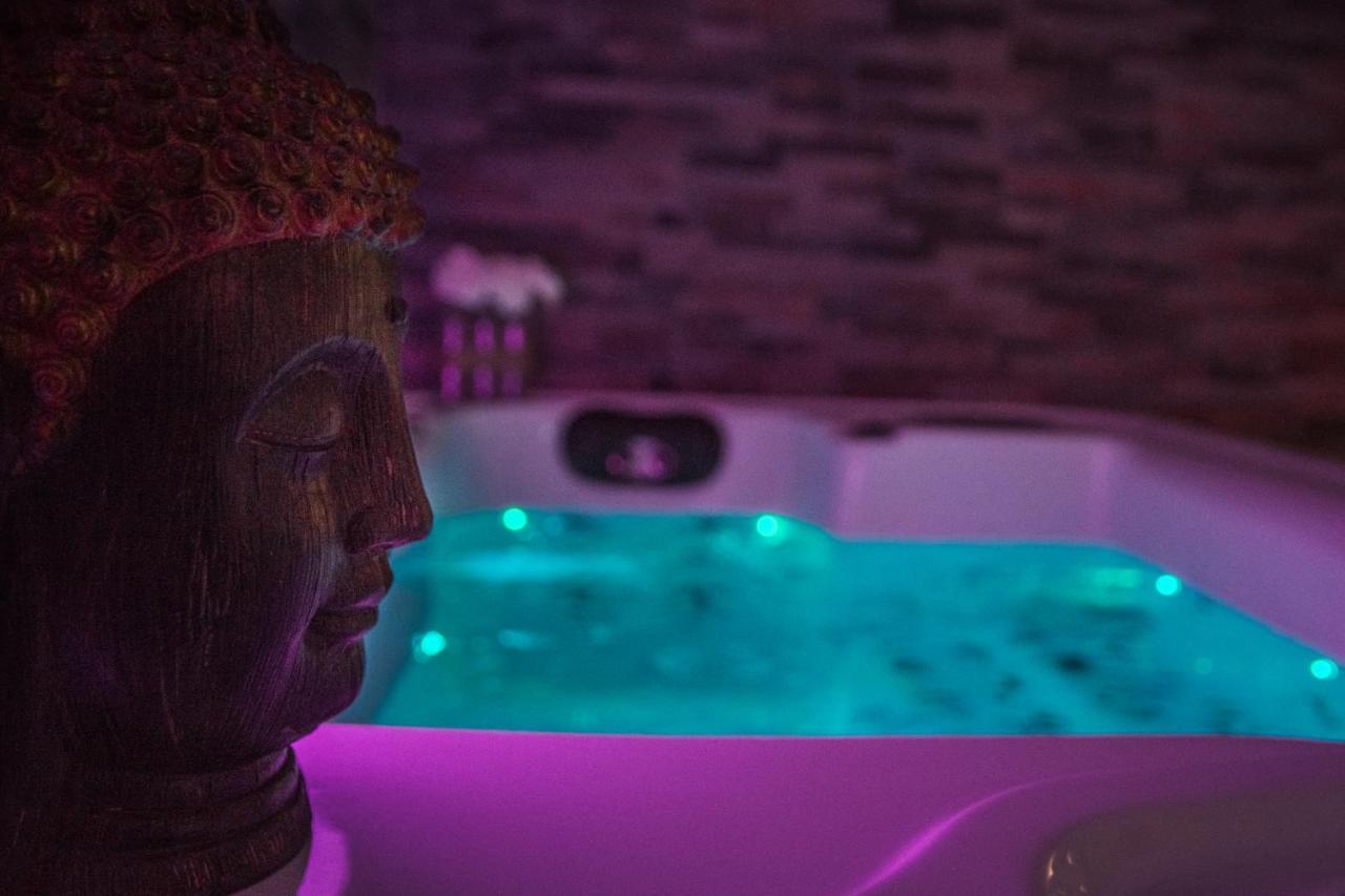 Suite Avec Jacuzzi Privatif Barcares Plage Le Barcares Bagian luar foto